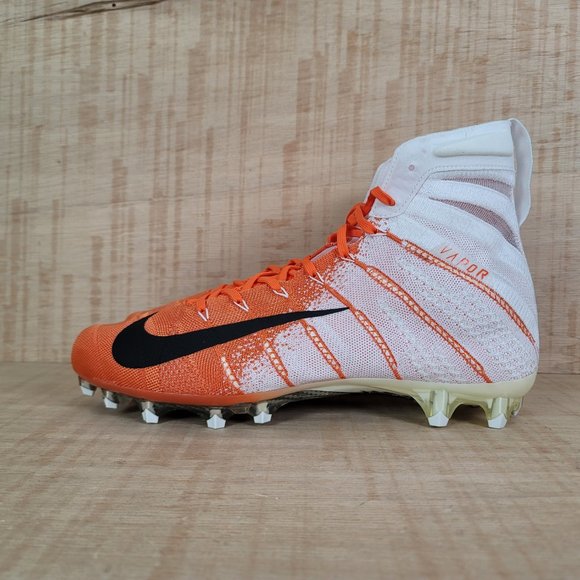Nike Vapor Untouchable 3 Elite Orange Football Cleat